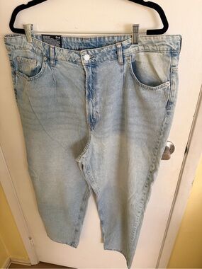 H&M Divided Women's Light Blue Relaxed Jeans